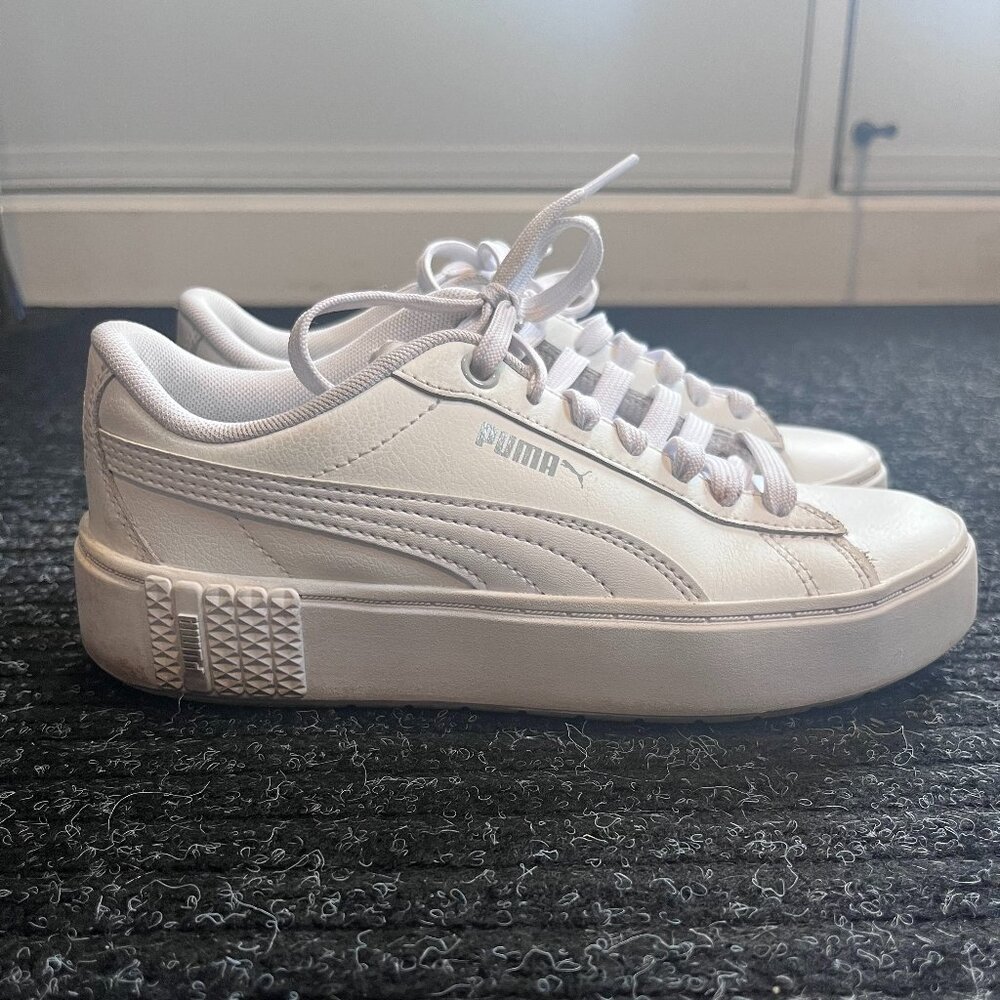 Puma Sneakers